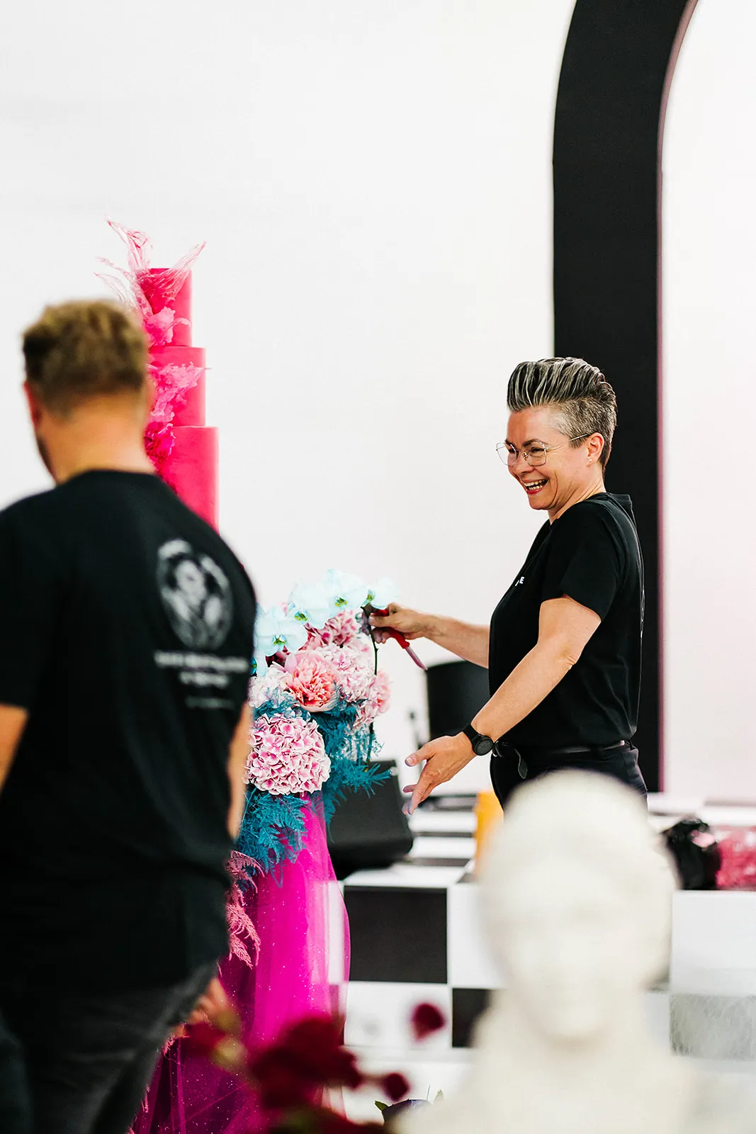 Renate aan het werk tijdens een show